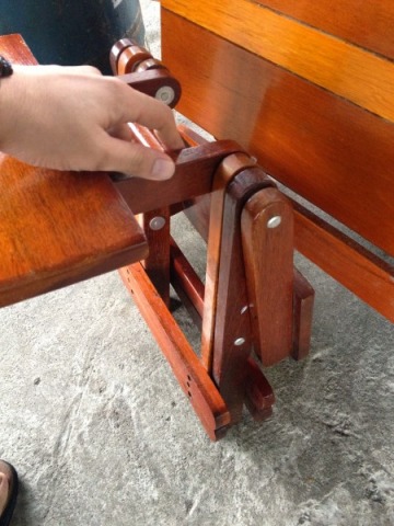 งานเก้าอี้ไม้สัก สั่งทำ